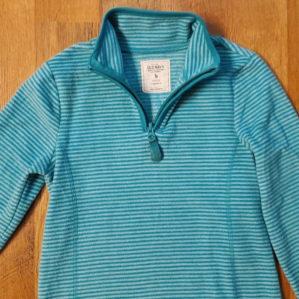 Old Navy aqua green